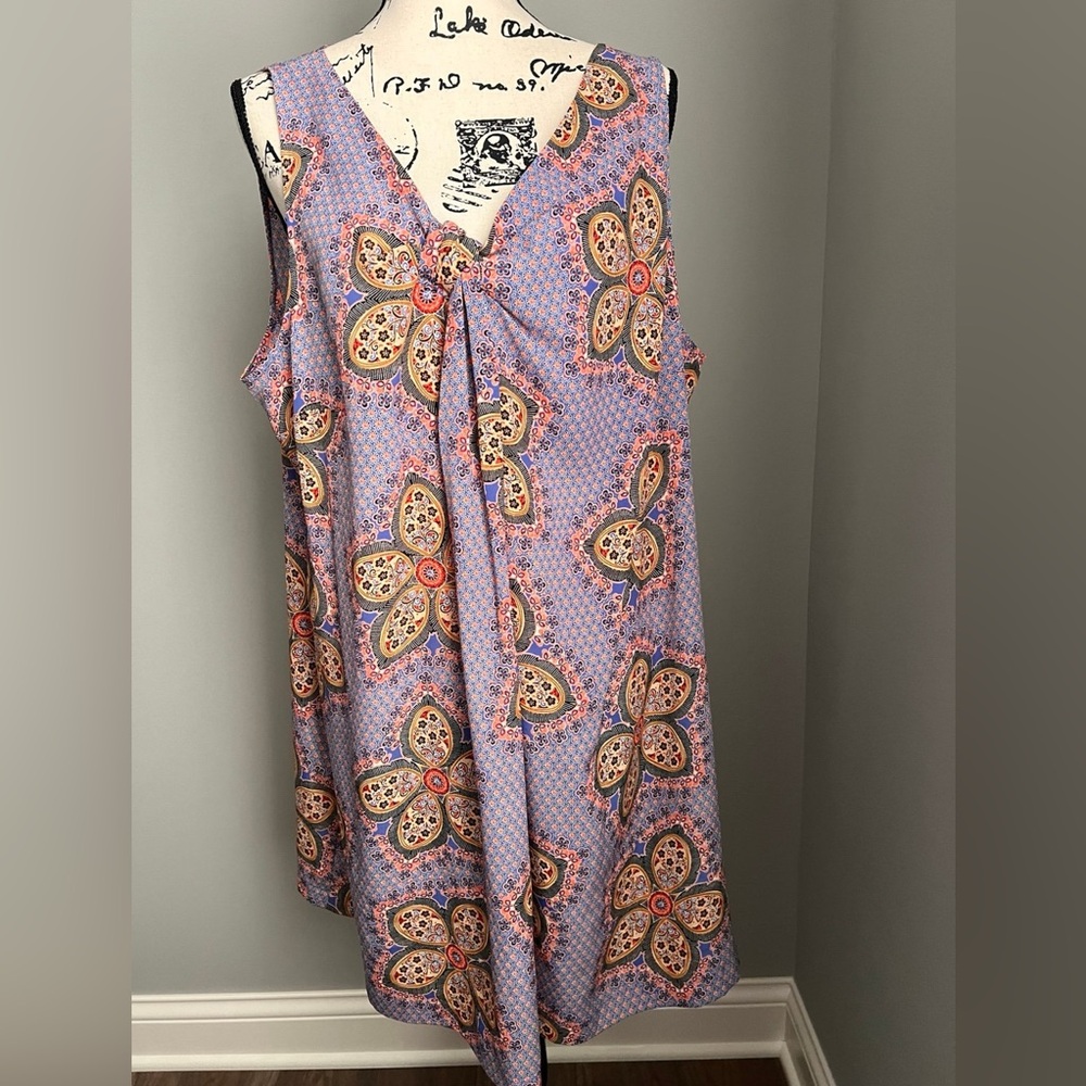 Lane Bryant floral dress size 22/24 pair with a jacket and boots for fall